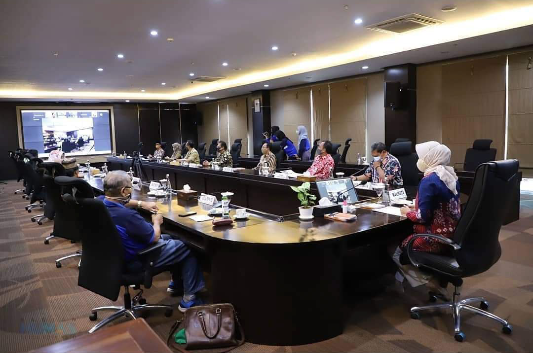 Dewanti Rumpoko, Hadiri Perjanjian Kerjasama dengan ITS