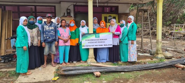 Ringankan Beban, PC Fatayat NU Kabupaten Malang Galang Santunan Korban Bencana Alam