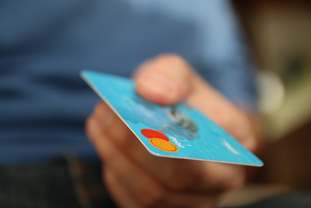 Rekomendasi kartu kredit yang bekerja sama dengan e-commerce