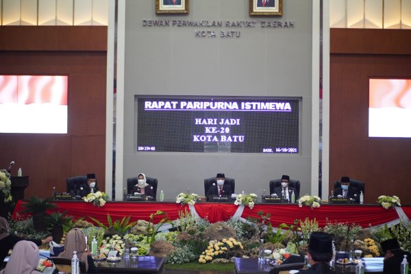 Paripurna Hari Jadi Kota Batu ke-20, Dewanti: Bangkit Bersama Peduli Sesama, untuk Kota Batu Berjaya