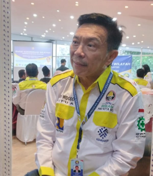 Sosialisasikan Sertifikasi Tukang, DPN Pengurus Bedeng Wilayah Bersama Pengurus Bedeng Daerah se-Jawa Timur Gelar Rakor