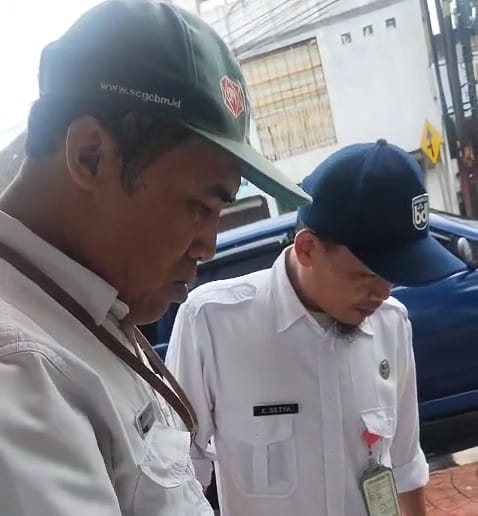 Melalui SDA dan Binamarga, DPUPR Kota Batu Tindaklanjuti Keluhan Warga Sisir Soal Luapan Air di Jalan Semeru