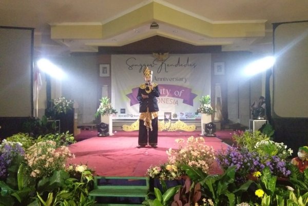 Anniversary 2nd, Sanggar Kendedes Kota Batu Disupport Krisdayanti