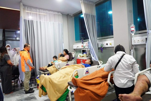 Villa Manzara Runtuh, 6 Wisatawan Dilarikan ke RS Hasta Brata, Pj. Wali Kota Batu, Aries Langsung Turun Tangan 