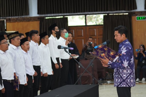 KPU Kota Batu Lantik 72 Anggota PPS Pemilu 2024