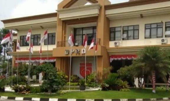 Miris! Rakyat Kota Batu Belum Sejahtera, Dewan Minta Bangun Gedung DPRD Kota Batu yang Baru Senilai Rp 70 Miliar