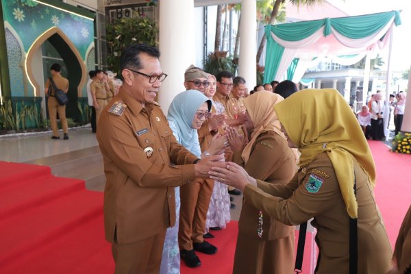 Apel Hari Pertama Kerja Usai Libur Lebaran, Pemkot Batu Langsung Gelar Halal Bihalal