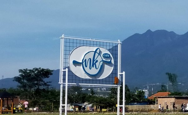 NK Cafe, Manjakan Pengunjung dengan Para Motor Layang dan Wisata Pertanian