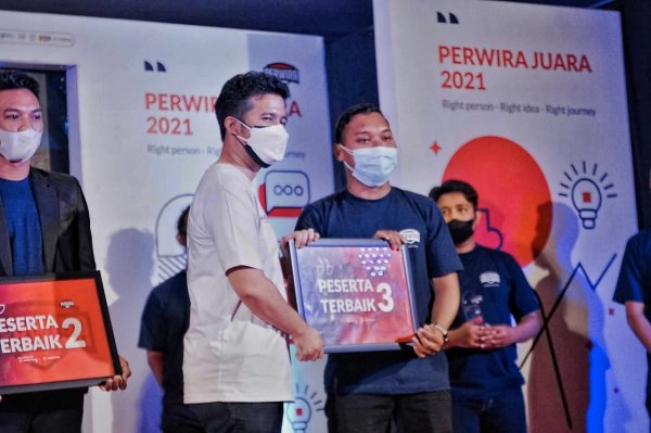 Potret Peraih Juara 3 PERWIRA paktukang.com, Saat Pandemi Omset Malah Melejit