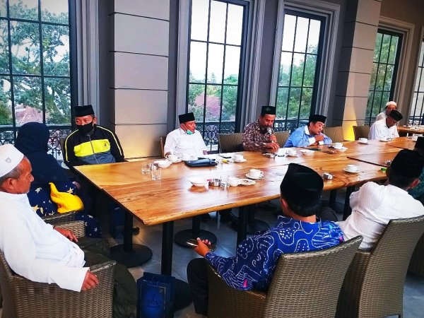 Mantan Anggota DPRD Ini, Sebut dr Umar Bakal Koalisi Dengan Rakyat