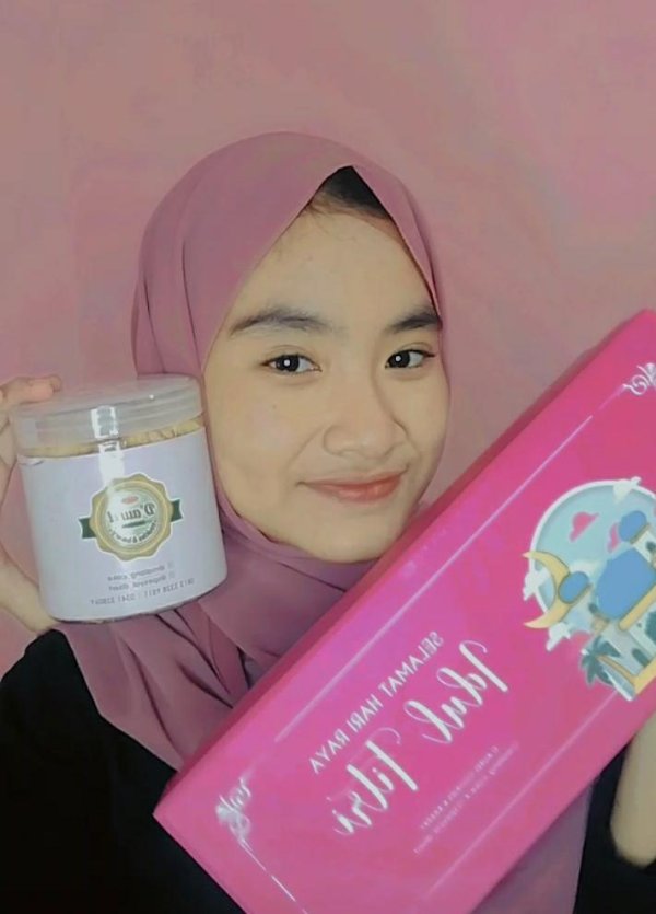 Kiprah Mahasiswi Polinema, Raup Omzet Belasan Juta dari Penjualan Hampers