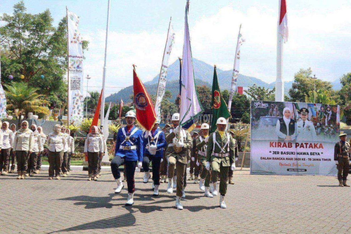 Kirab Pataka Jer Basuki Mawa Beya Telah Sampai di Kota Wisata Batu