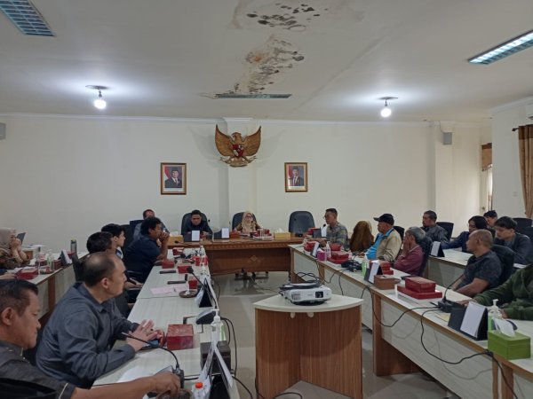 Tampung Aspirasi dan Klarifikasi Pembangunan SPPG, DPRD Kota Batu Gelar Rapat Gabungan