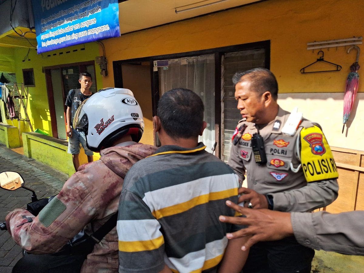 Polisi RW Polresta Malang Kota bersama Warga, Berhasil Amankan Pelaku Pencurian Tabung Gas LPG