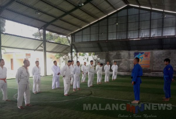 UKP Brigadir, Anggota Polres Batu Ikuti Latihan Ini