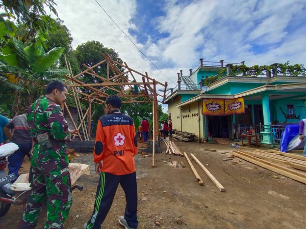 Huntara Korban Gempa Warga Desa Purwodadi Tirtoyudo Mulai Dibangun