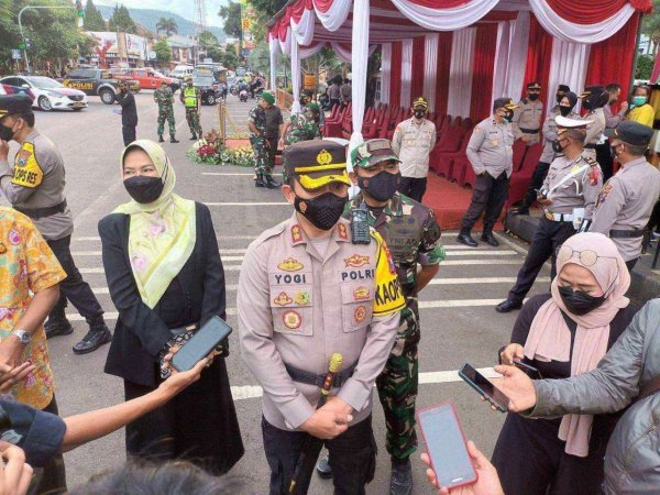 Apel Gelar Pasukan Operasi Ketupat Semeru 2022, Kapolres Batu Imbau Masyarakat Patuhi Prokes