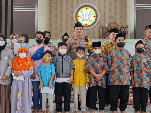Meriahkan Tahun Baru Hijriah, Polresta Malang Kota Gelar Doa Bersama dan Santunan Anak Yatim