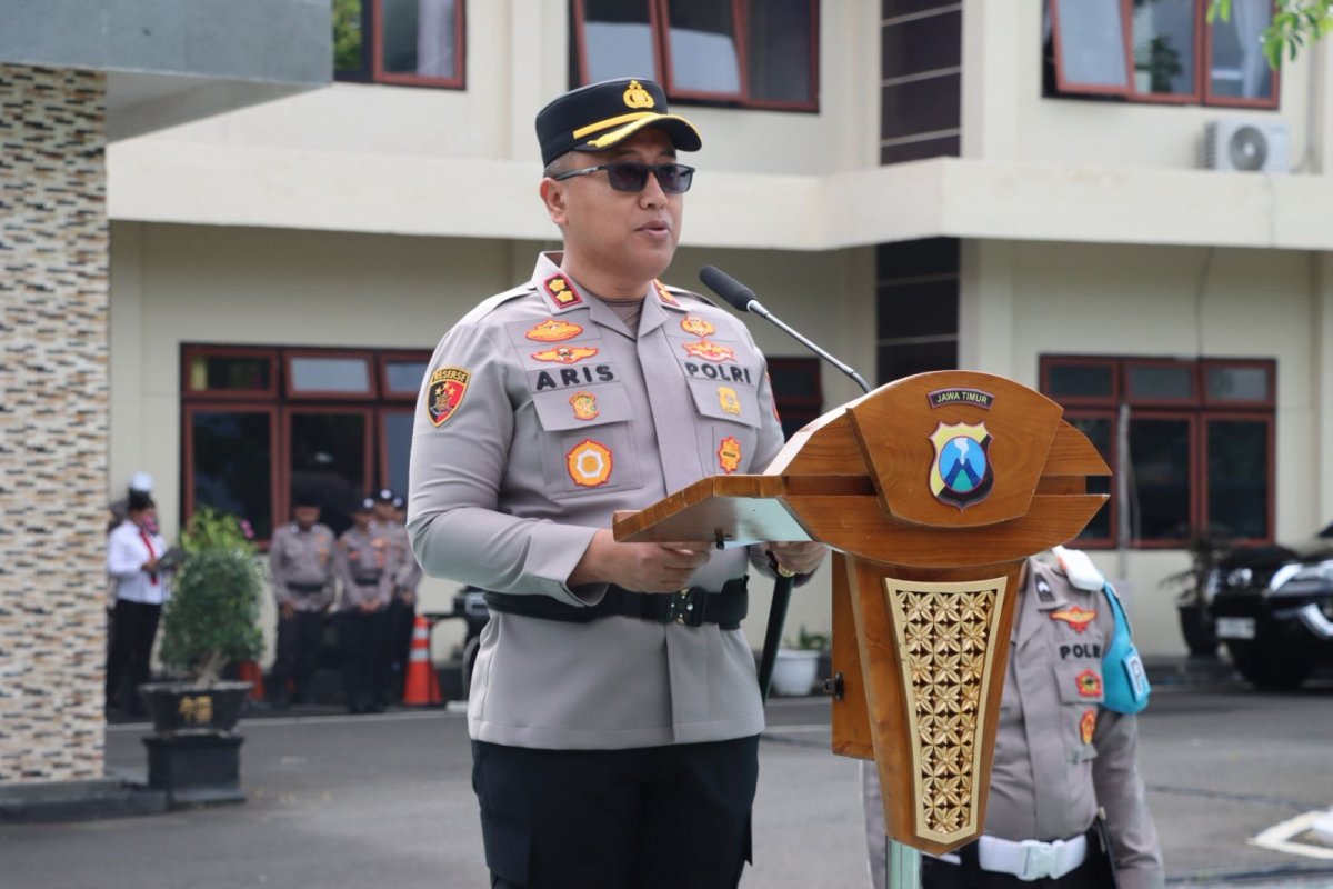 Tekankan Pelayanan Sepenuh Hati dan Respons Cepat, Kapolres Batu AKBP Aris Pimpin Upacara Hari Kesadaran Nasional