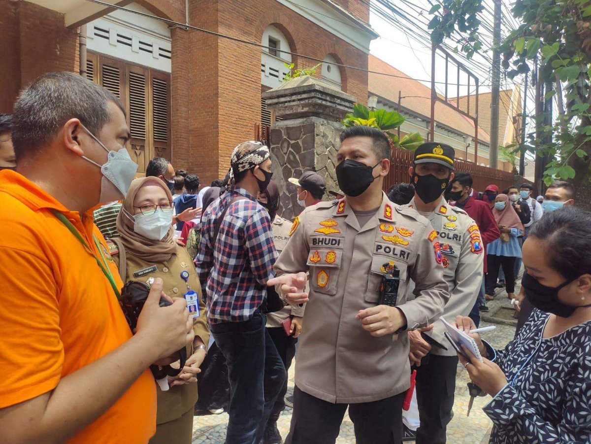 Kapolresta Malang Kota, Tinjau Vaksinasi Dosis 2 ke SMAS Katholik Cor Jesu