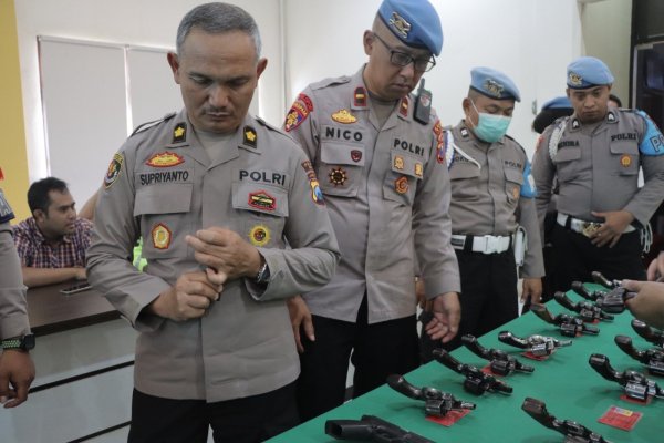 Antisipasi Penyalahgunaan Senpi, Si Propam Polres Batu Gelar Apel Pemeriksaan