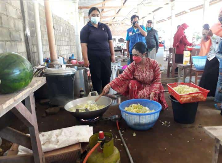 Krisdayanti Kunjungi Daerah Terdampak Gempa Malang