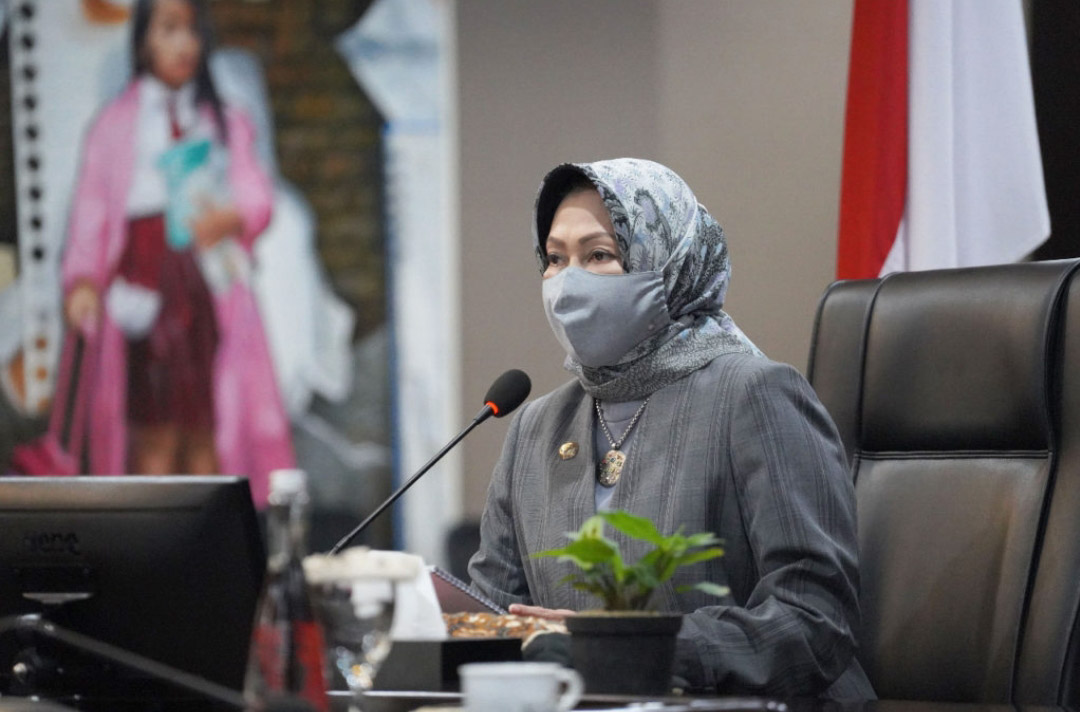 Rapat Paripurna DPRD Penyampaian Raperda Pelaksanaan APBD Tahun 2019