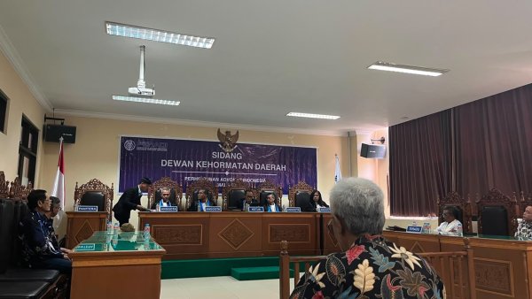 DKD PERADI Malang Jatuhkan Putusan Pelanggaran Kode Etik Advokat, Abd. Aziz Divonis Bersalah