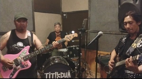 Brain Wash Band Punk Rock Asal Kota Batu, Rekaman Lagu Baru "Pesta Babi" di FMS Music Creative Industry